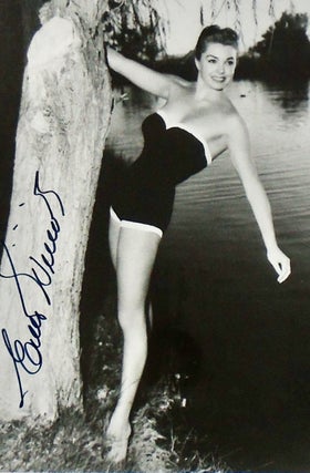 SIGNED PHOTOGRAPH: ESTHER WILLIAMS